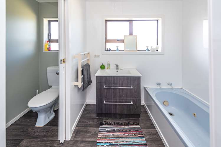 16 Kakaho Drive Tawhero_13