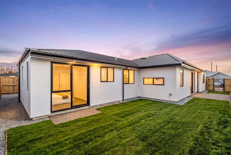 11 River Stone Drive Halswell_16
