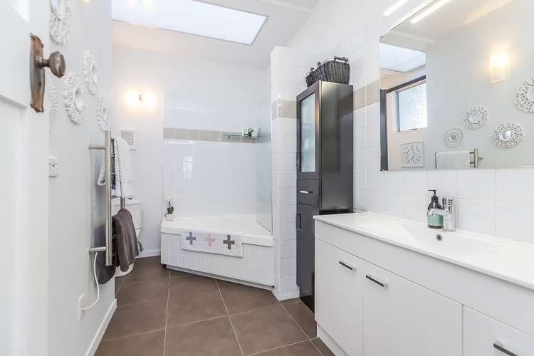 23 Ellesmere Avenue Miramar_15