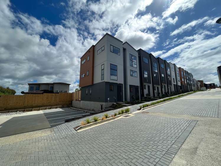 41 Raupeti Lane Henderson_16