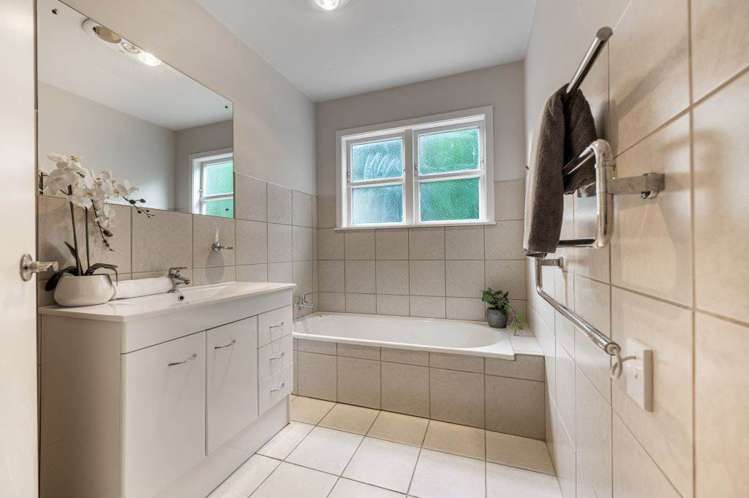 628 Whangaparaoa Road Whangaparaoa_10