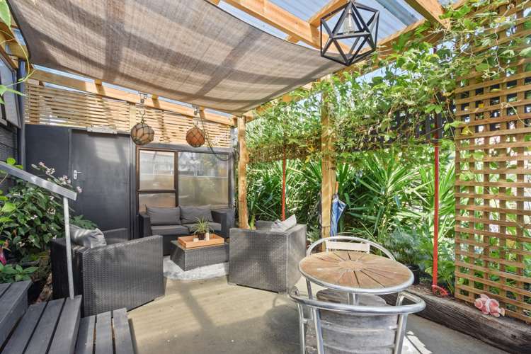 2/73 Beach Road Tahunanui_14