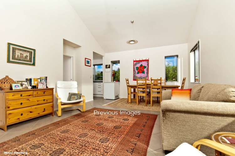 7a Olwyn Place Greenhithe_31