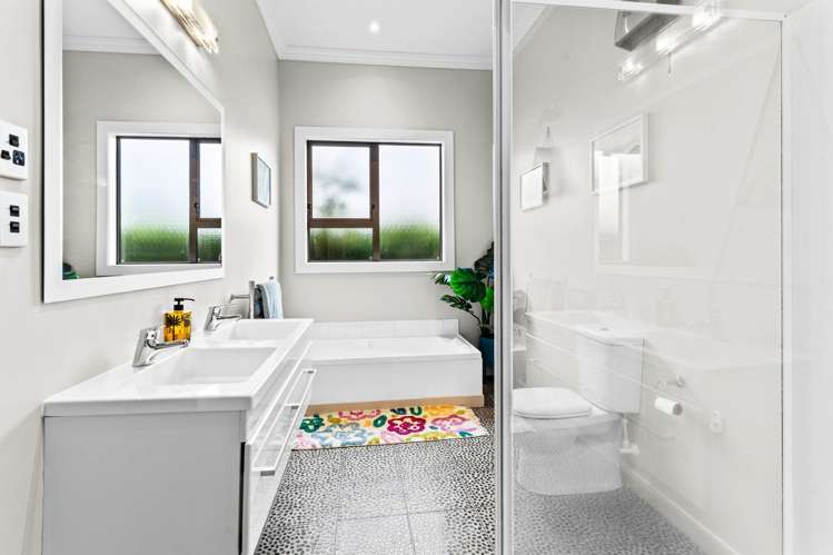 76 Albert Street Saint Clair_22