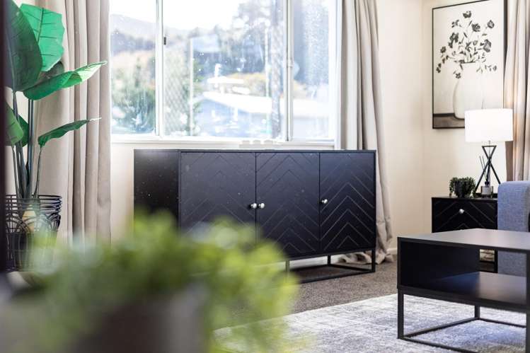 1/2 Matthews Road Wainuiomata_7