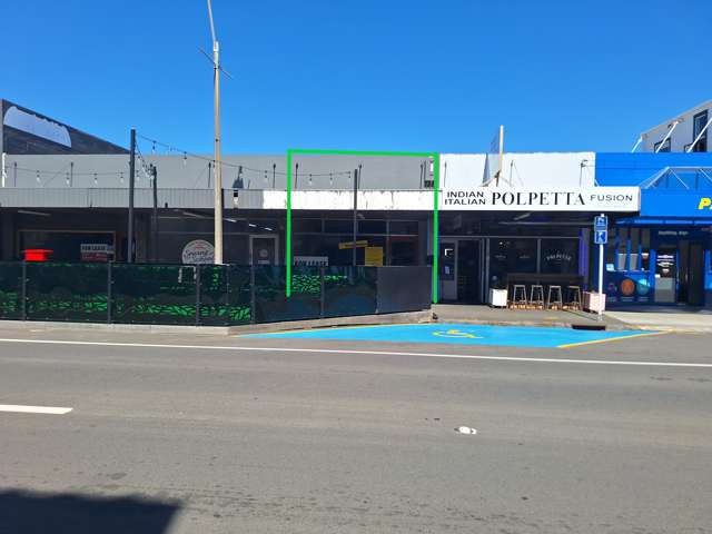 Retail site on Devon Street East