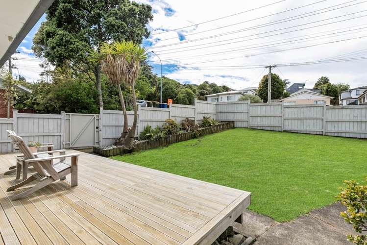 1/86 Lake Road Northcote_15