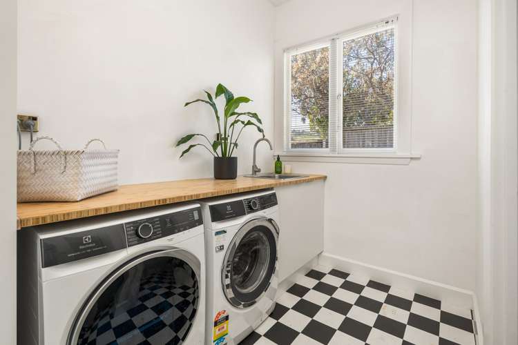 62 Moncks Spur Road Redcliffs_26