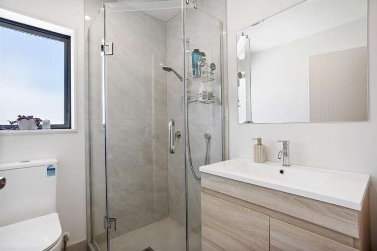 3/22 Coniston Avenue Te Atatu South_7