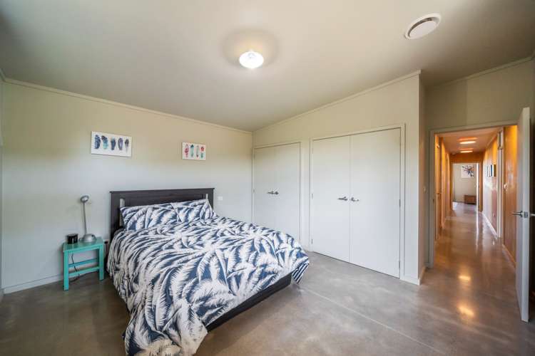 292 Tai Road Opunake_8