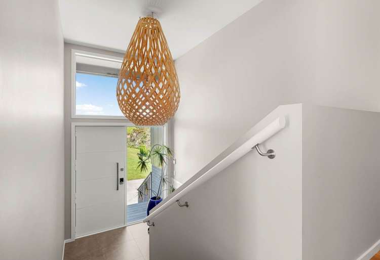 14 Rongoa Road Okura Bush_7