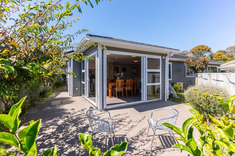 10 Larsen Crescent Tawa_4