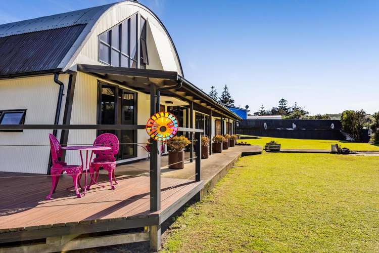 9 Beach Road Patea_2