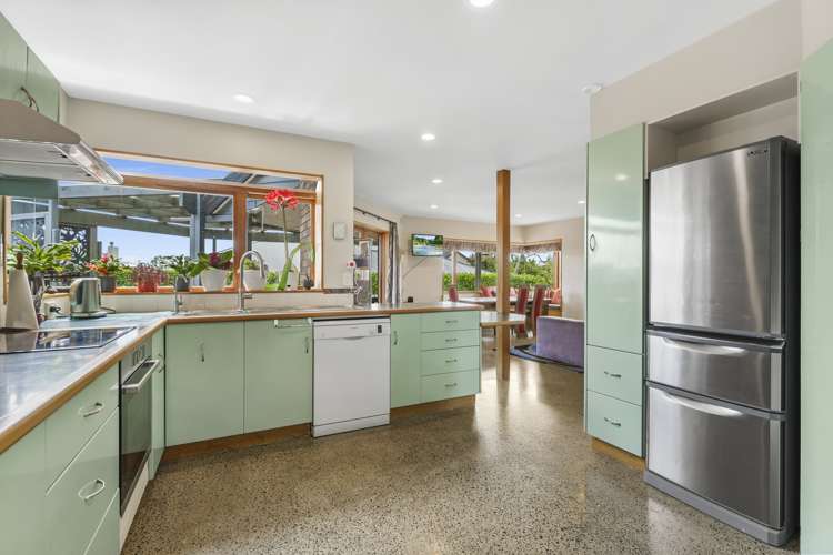 63 James Cook Drive Welcome Bay_6