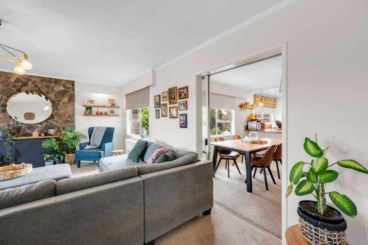 345 Westminster Avenue Tamatea_11