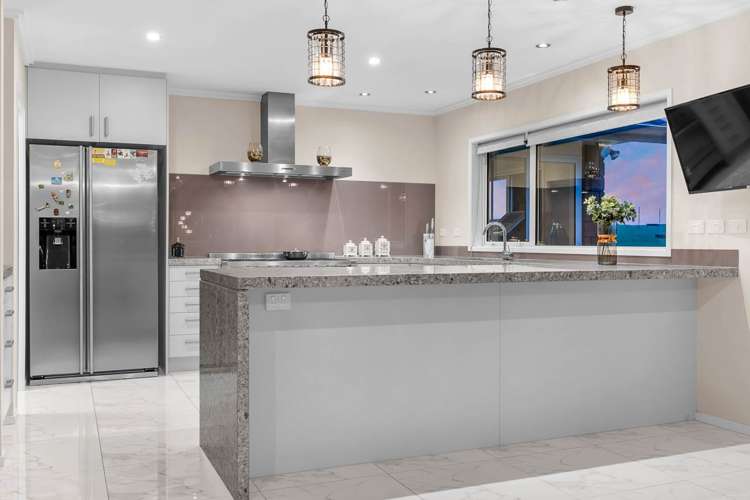 72 Lowry Road Bombay_30