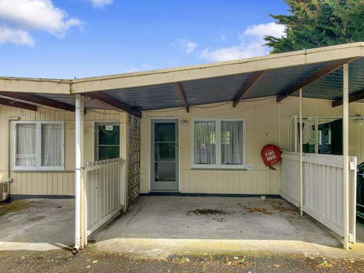 5F Adele Street_0