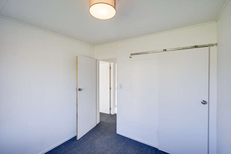 355 Flaxmere Avenue Flaxmere_11