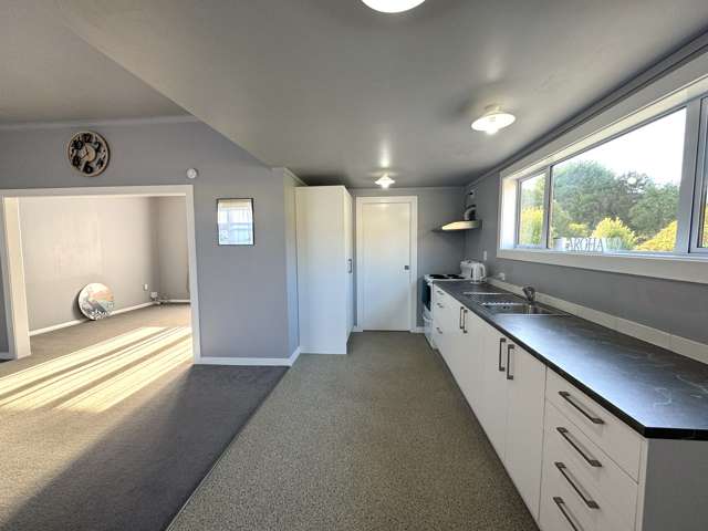 86 Salcombe Street Kaitangata_3