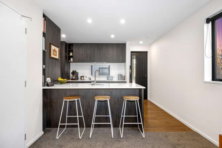 1/329 Lincoln Road Addington_1