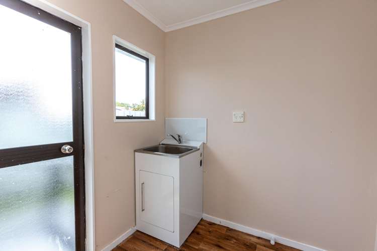 19A and B Menzies Place Paeroa_14