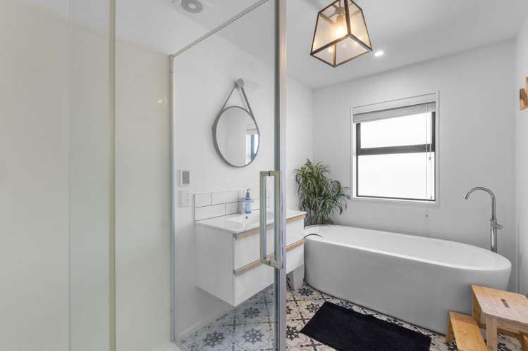 32 Bronco Drive Aidanfield_11