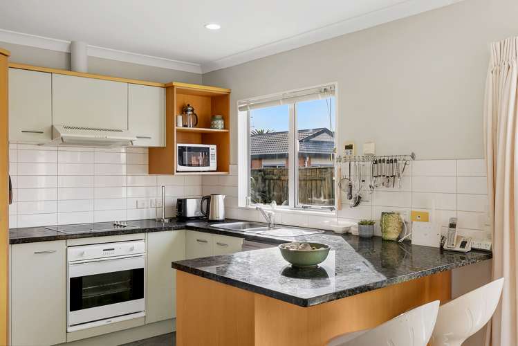 19 Pohutukawa Grove Titahi Bay_2