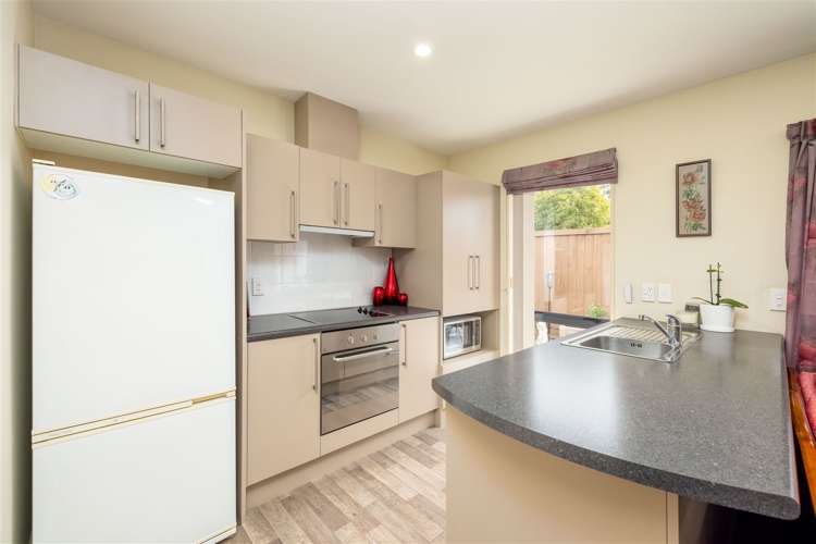 3/123 Sawyers Arms Road Northcote_5