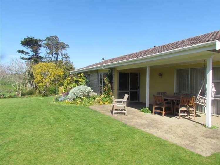 174 Main South Road Green Island_4