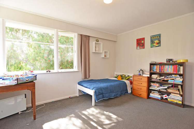 518a West Coast Road Oratia_10