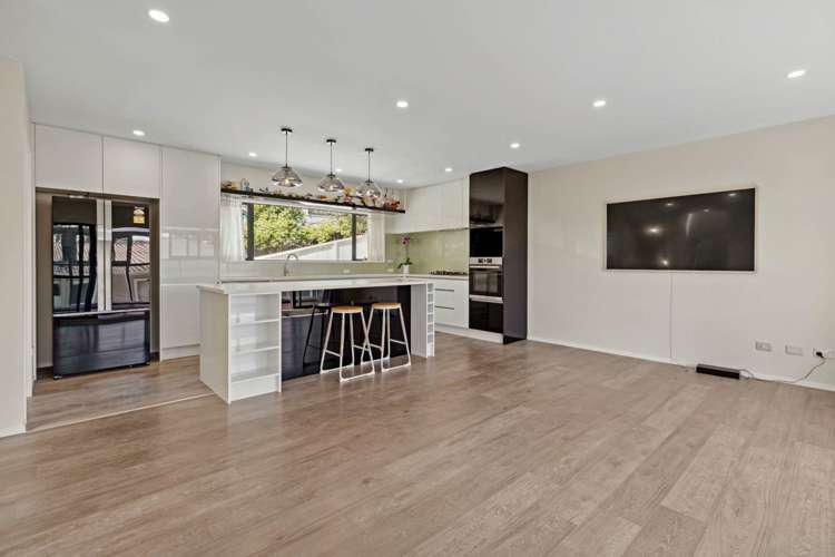 14a Woodall Place Totara Vale_5