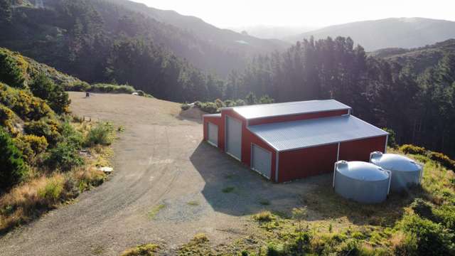 140 Makara Road Makara_4