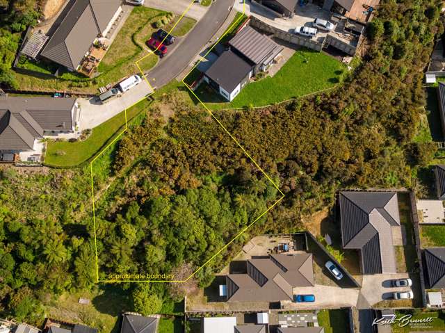 Build your forever home with magnificent views