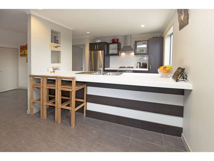 212 Alec Craig Way Gulf Harbour_3