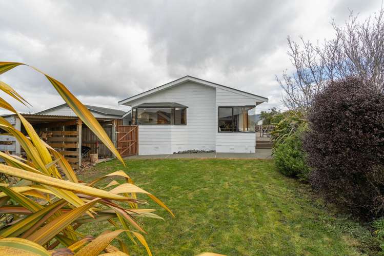 58 Lawson Burrows Crescent Te Anau_28