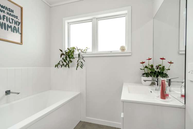 19 Devon Street Stoke_20