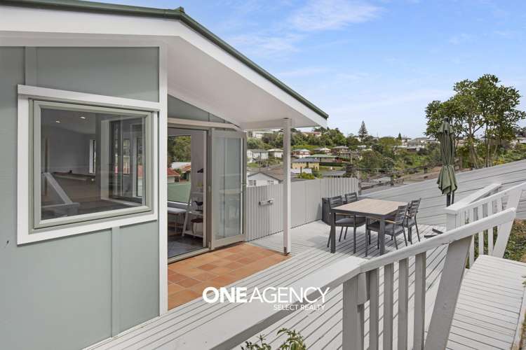 54 Cardiff Crescent Cannons Creek_9