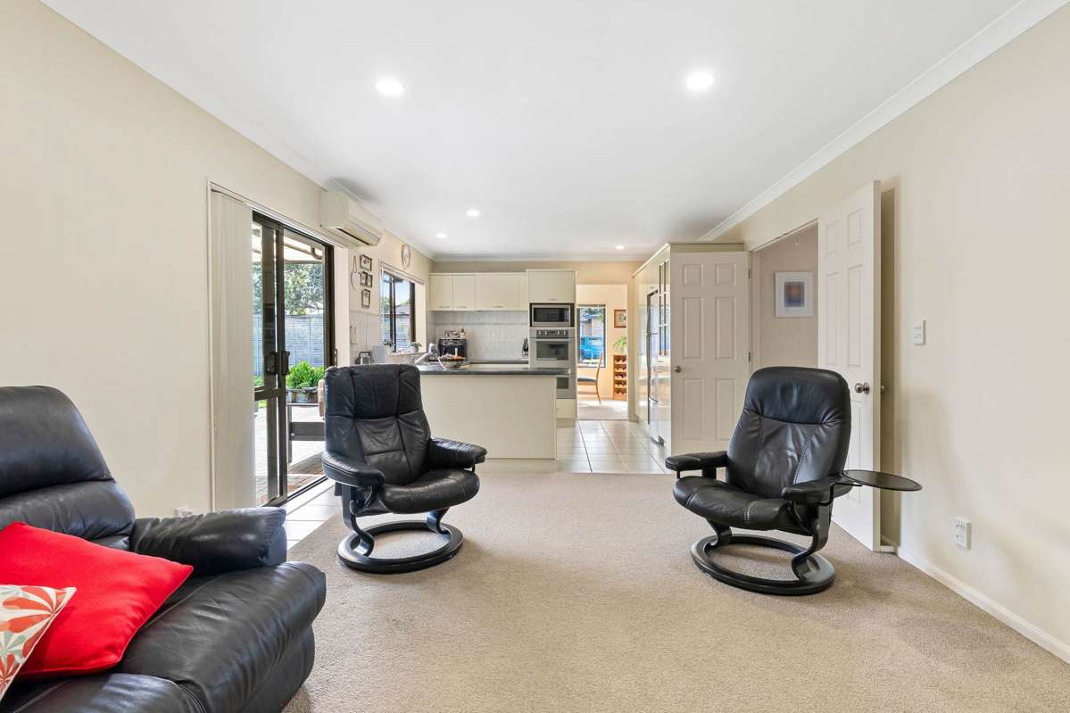 1 Brittas Place_5