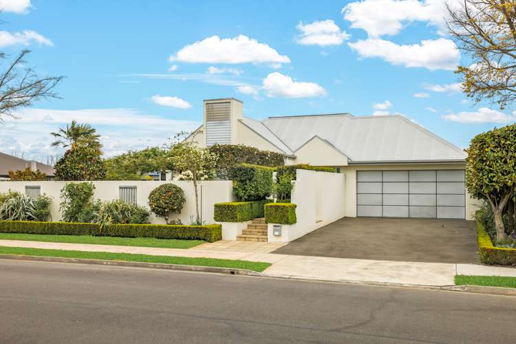 24 Crombie Green Northwood_3