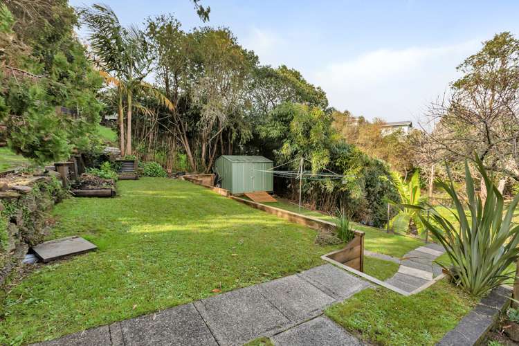 40 Memorial Drive Parahaki_24