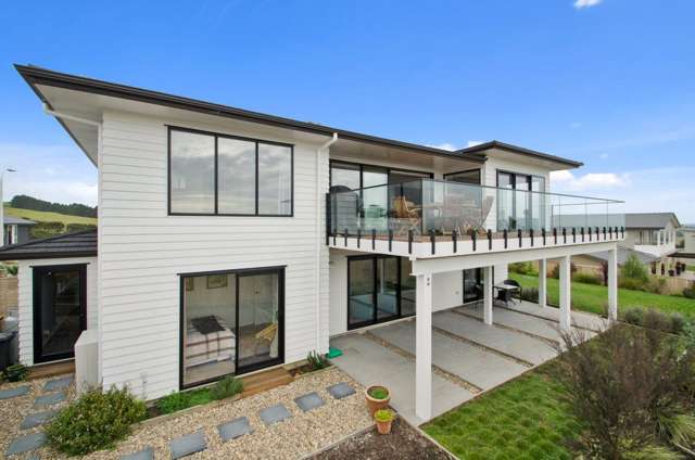 12 Te Makuru Lane Maraetai_1