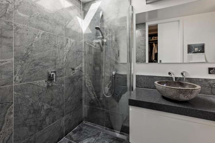 8 Orford Drive Jacks Point_10