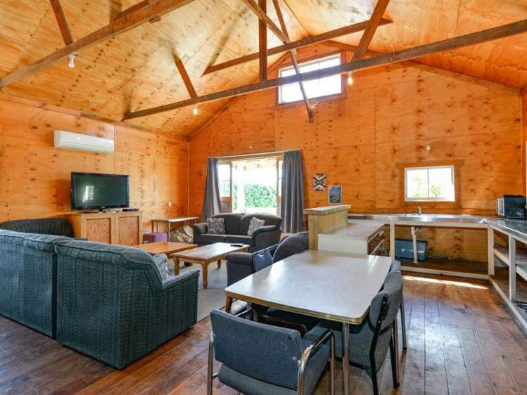 55 Thompson Road Twyford_19