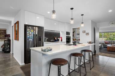 12 Saint Thomas Avenue_1