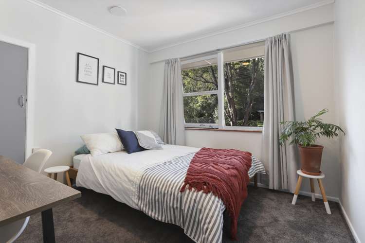 2 Waima Crescent Titirangi_16