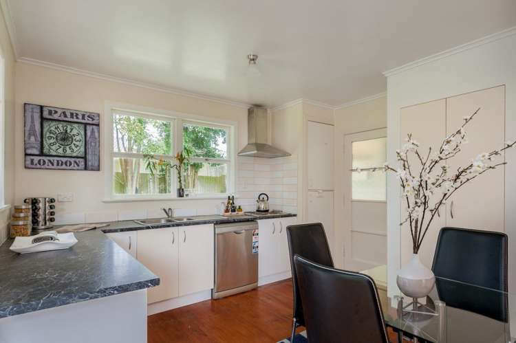 24 Kelkirk Street Kelston_10