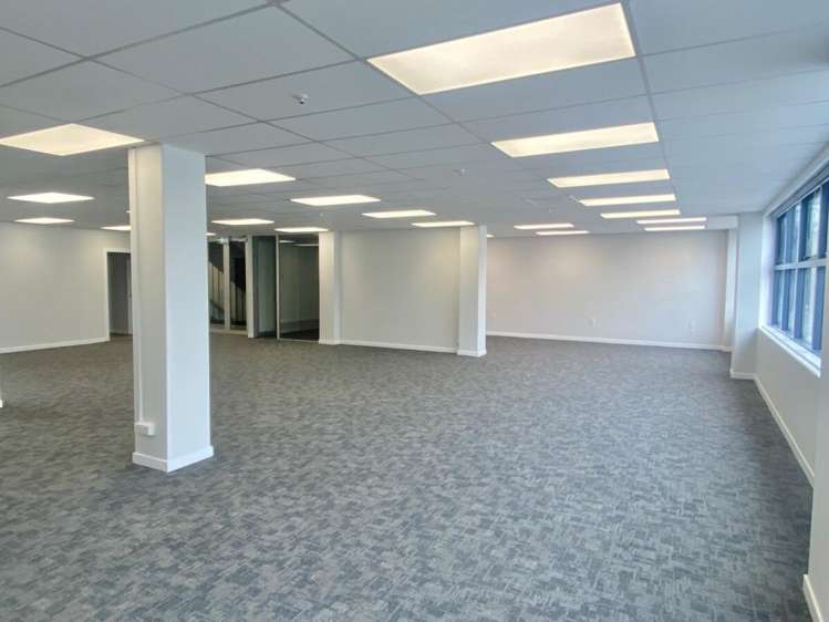 6 Herschell Street Napier South_2