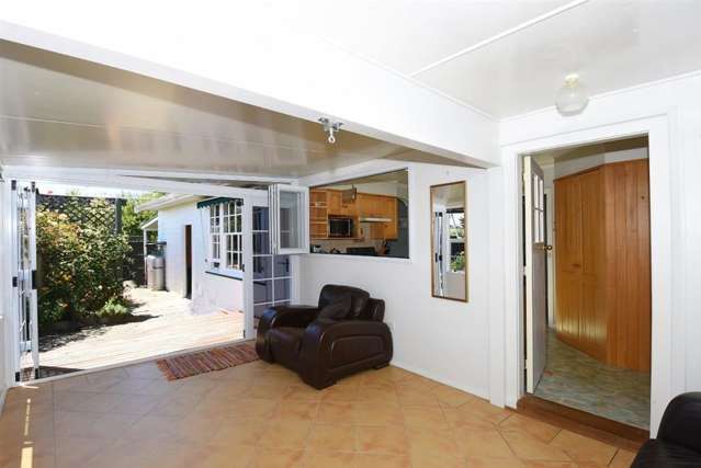 69 Hillcrest Street Solway_3