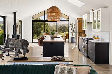 1056 Peak Road_2