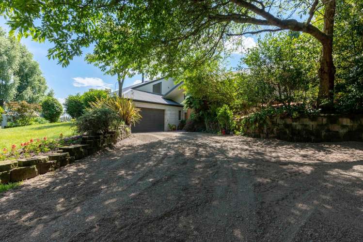 728 Whangamata Road Kinloch_31
